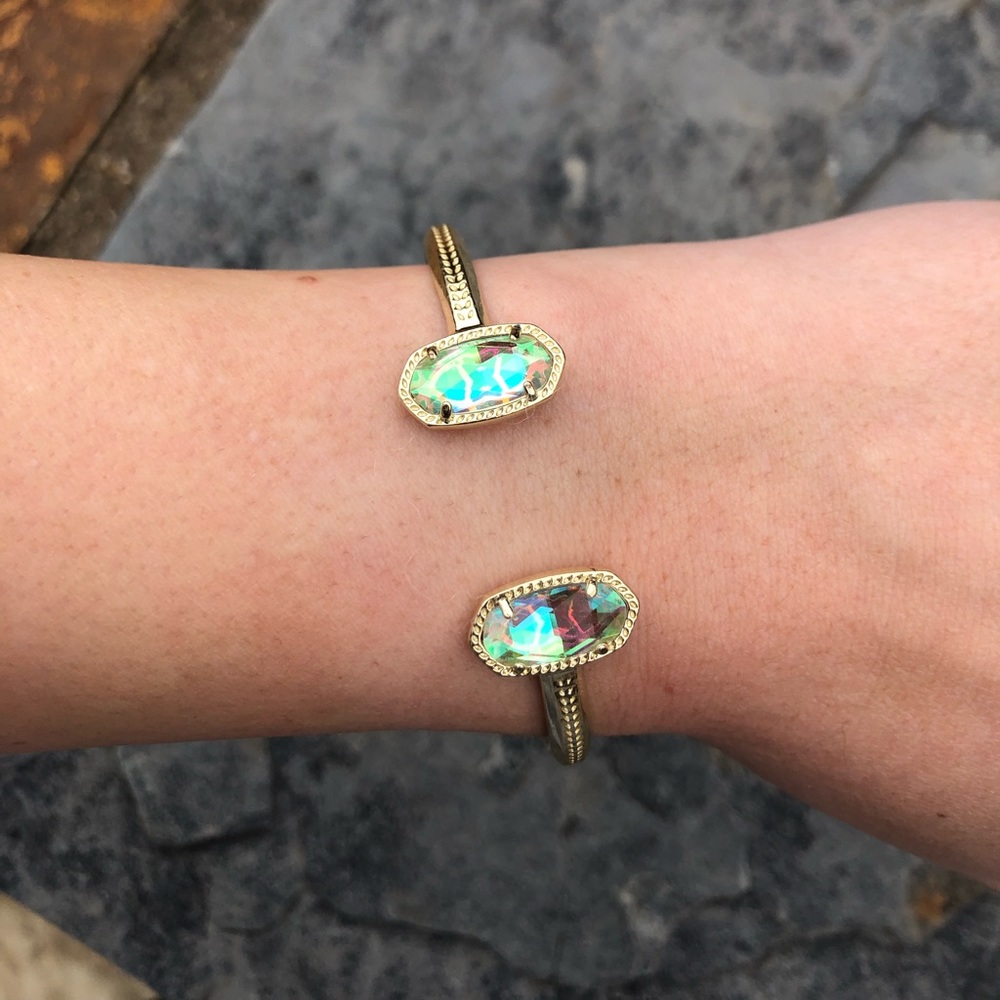 Kendra Scott bracelet